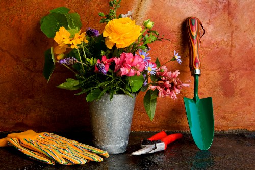 Garden maintenance booking and service paperwork
